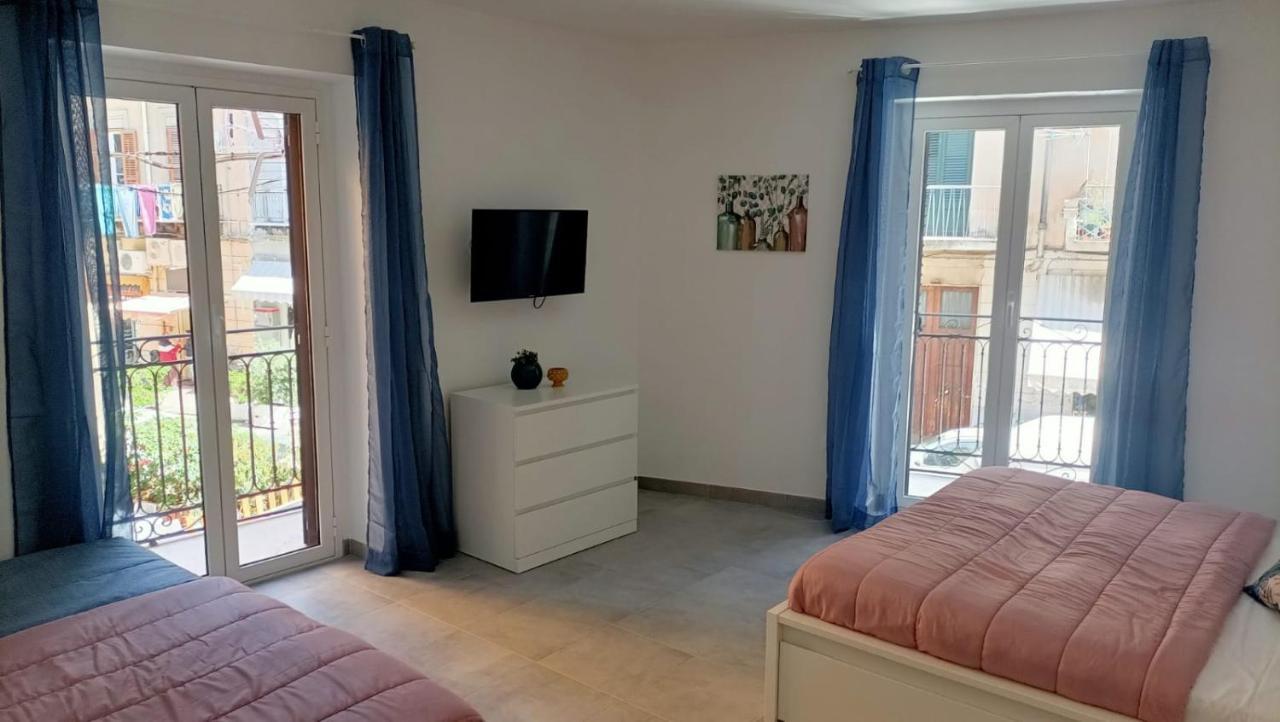 Hello Sicily Apartment Палермо Екстериор снимка
