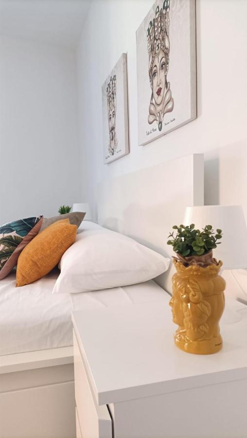 Hello Sicily Apartment Палермо Екстериор снимка
